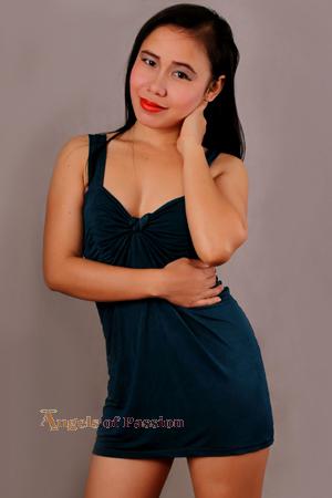 151617 - Roselyn Age: 34 - Philippines