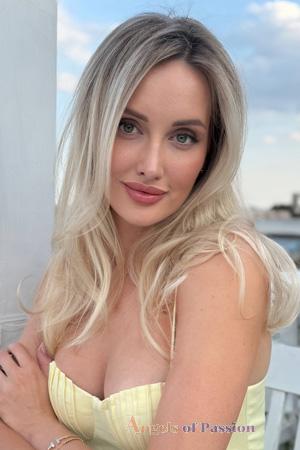 225182 - Viktoria Age: 33 - Ukraine