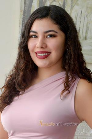 225514 - Georgette Age: 30 - Peru