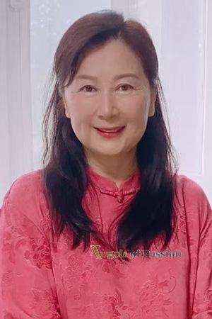 227228 - Anna Age: 65 - China