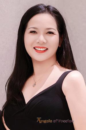 227842 - Yizhen Age: 53 - China