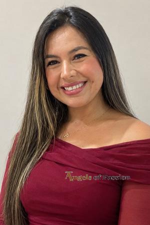229478 - Yerlin Age: 40 - Colombia