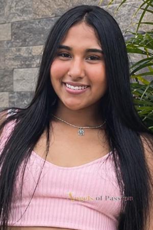 229504 - Carolina Age: 22 - Colombia